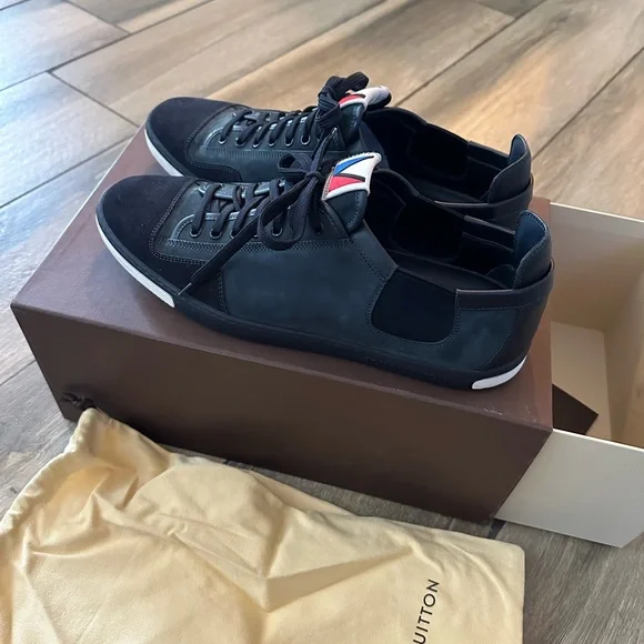 Louis Vuitton Men's Black Sneakers - Picture 5 of 10